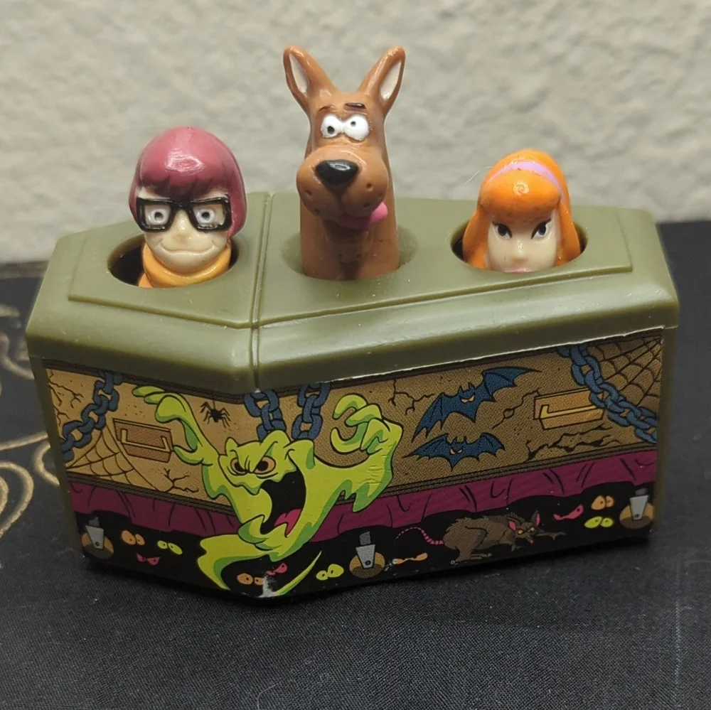 Scooby-Doo Halloween Wind-up Coffin Toy